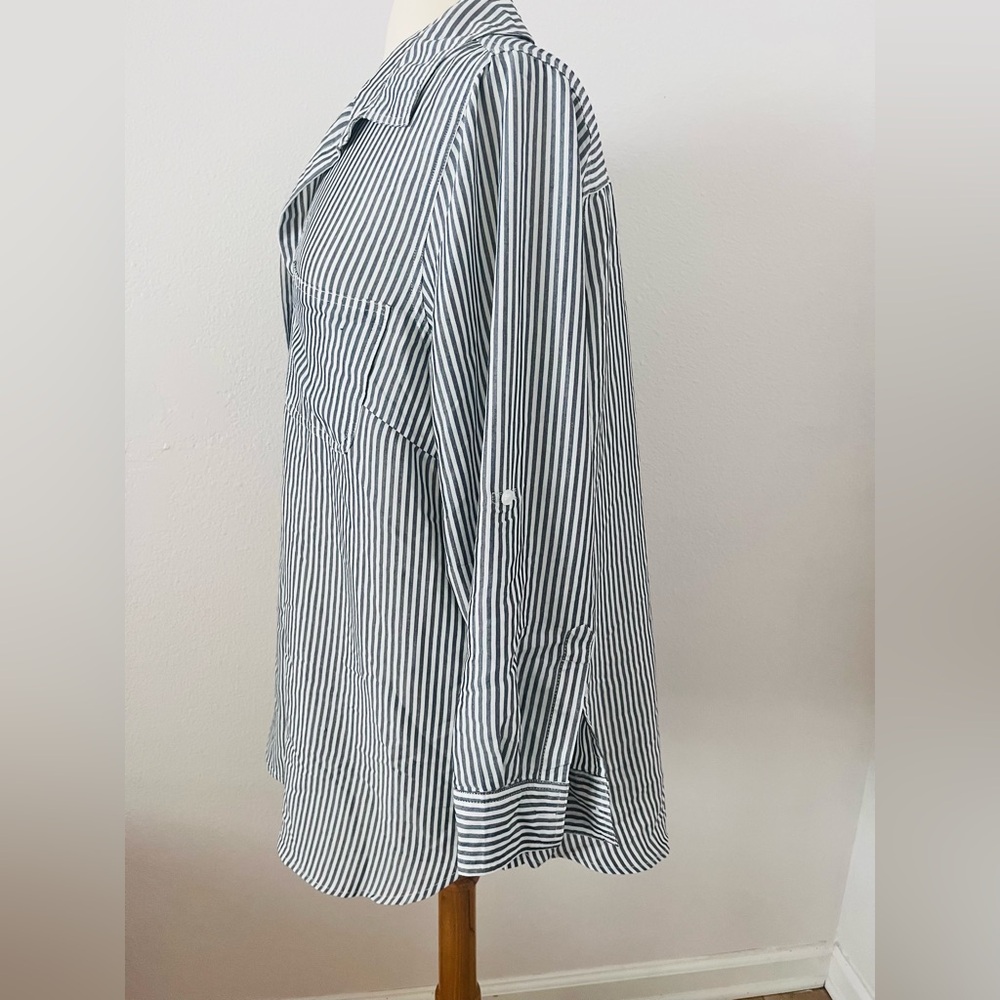 Velvet Heart Plus Striped button down - Picture 5 of 7